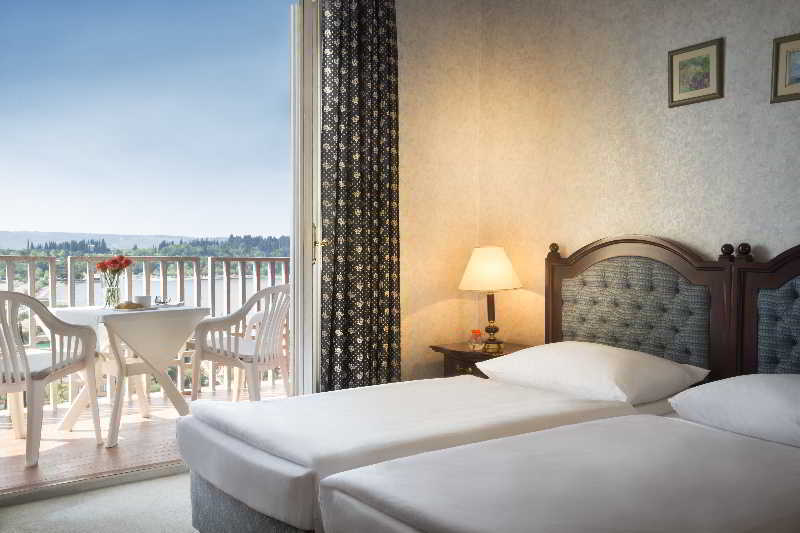 Remisens Casa Rosa - Hotel Metropol Annexe 波尔托罗 外观 照片