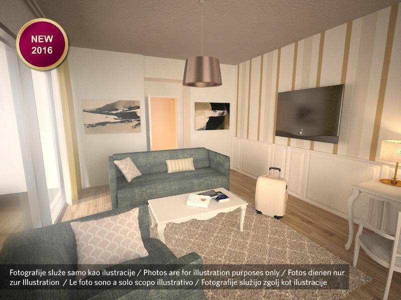Remisens Casa Rosa - Hotel Metropol Annexe 波尔托罗 外观 照片